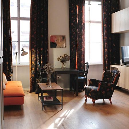 Central Dainty - Boutique Apartment In Zagreb City Centre Bagian luar foto