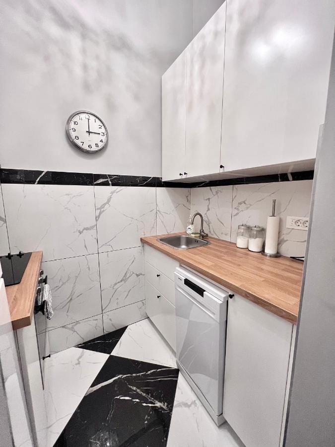 Central Dainty - Boutique Apartment In Zagreb City Centre Bagian luar foto