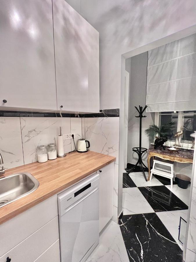 Central Dainty - Boutique Apartment In Zagreb City Centre Bagian luar foto