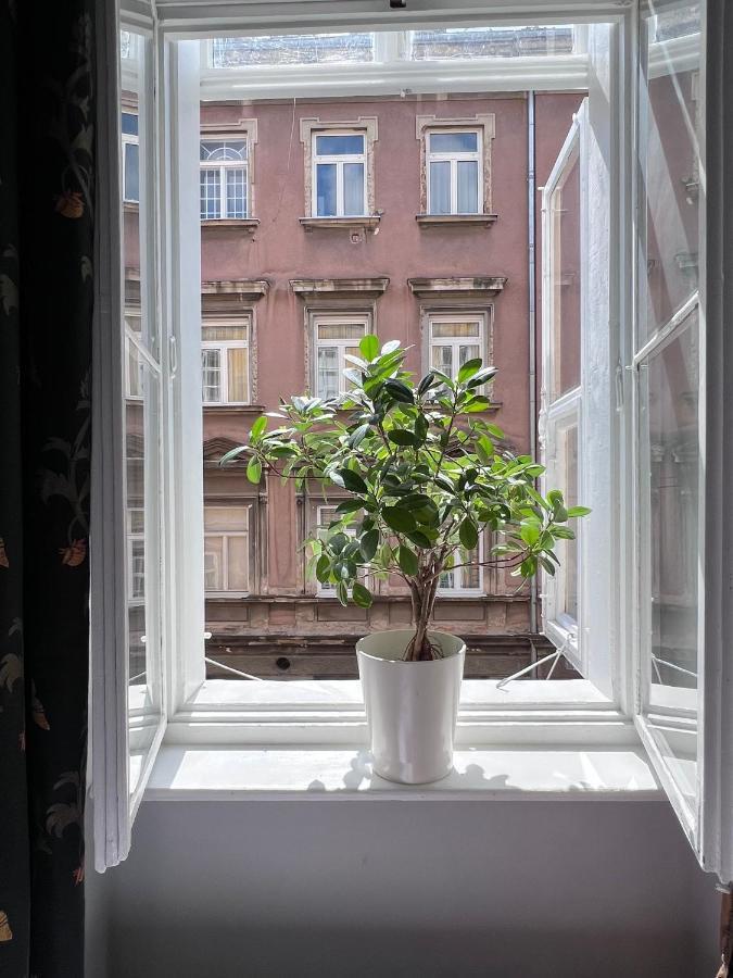 Central Dainty - Boutique Apartment In Zagreb City Centre Bagian luar foto