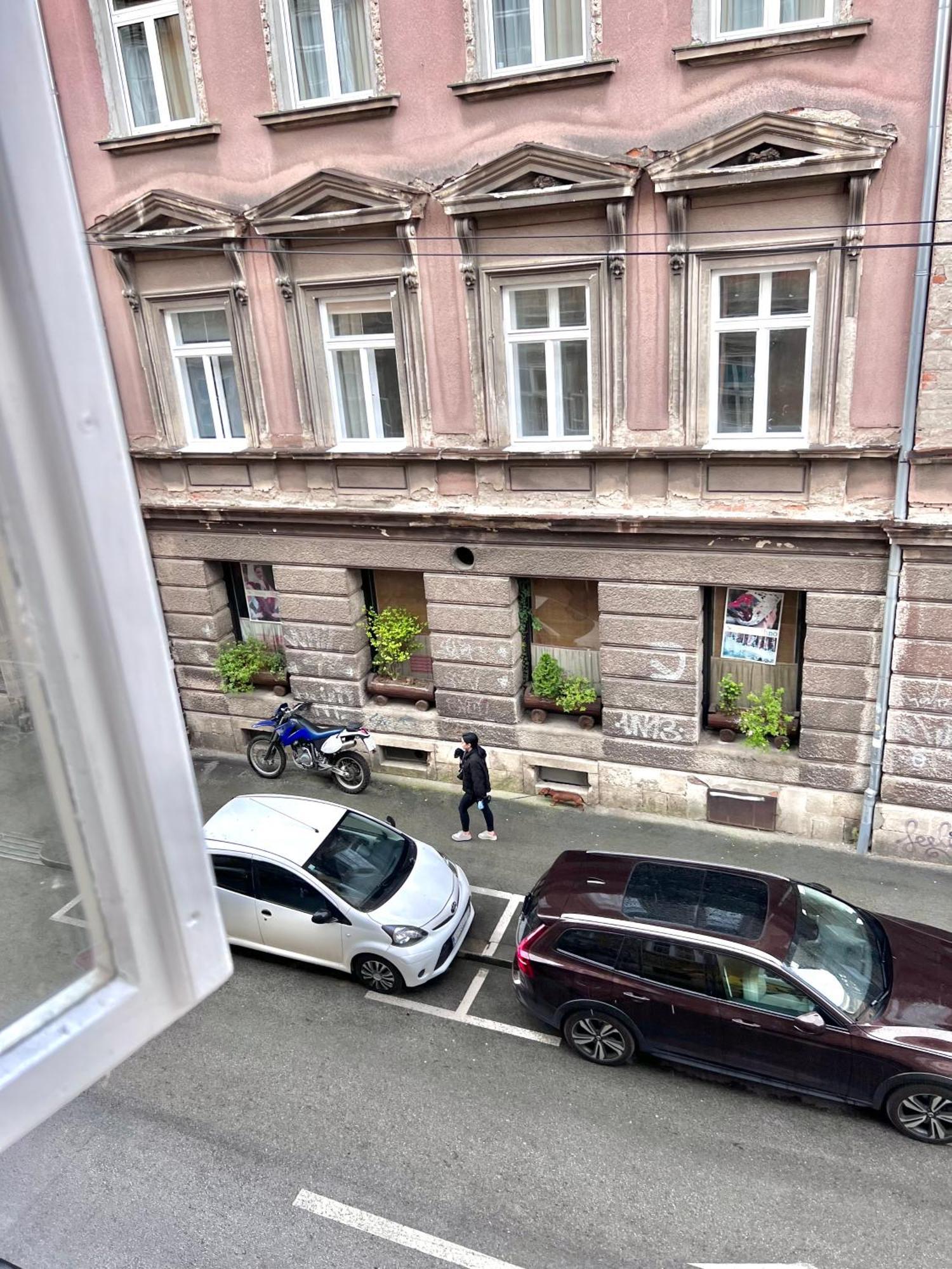 Central Dainty - Boutique Apartment In Zagreb City Centre Bagian luar foto